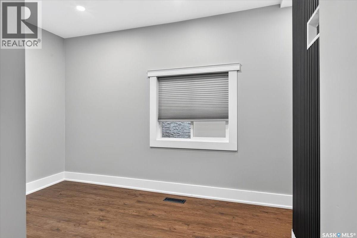 2042 Argyle Street, Regina, Saskatchewan  S4T 3S7 - Photo 24 - SK051856