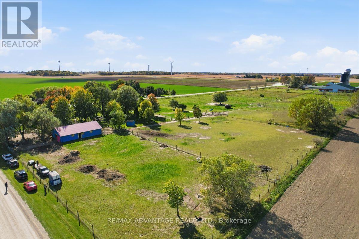 2432 Cuddy Drive, Adelaide Metcalfe, Ontario  N0M 2B0 - Photo 37 - X14113212