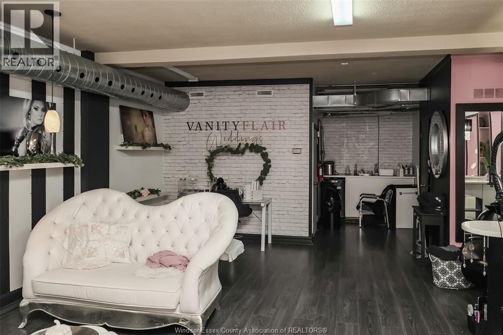 252 Pelissier Street, Windsor, Ontario  N9A 4K2 - Photo 7 - 26026147