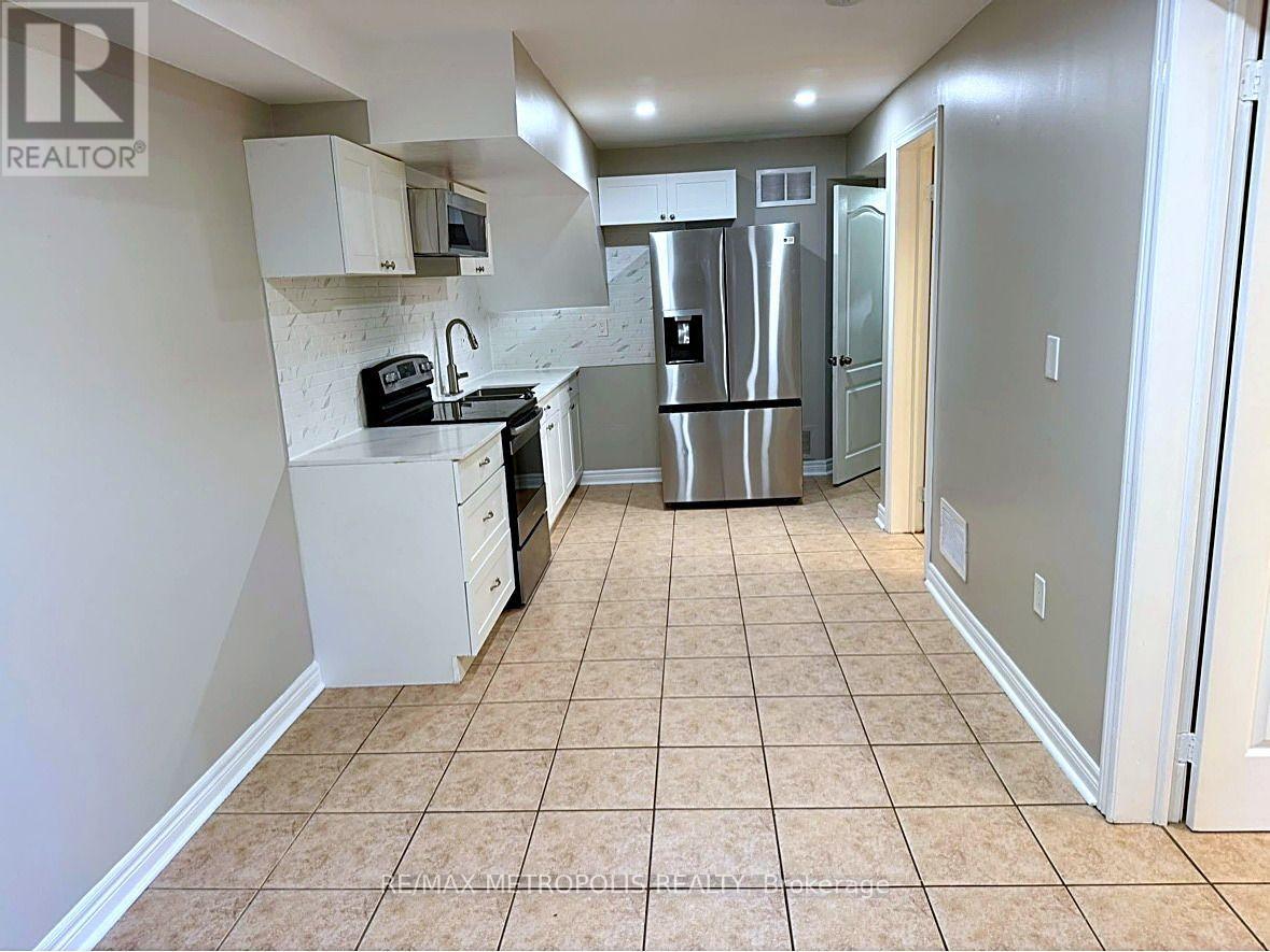 Bsmt - 1128 A Glen Eden Court, Pickering, Ontario  L1V 6N8 - Photo 9 - E14113264