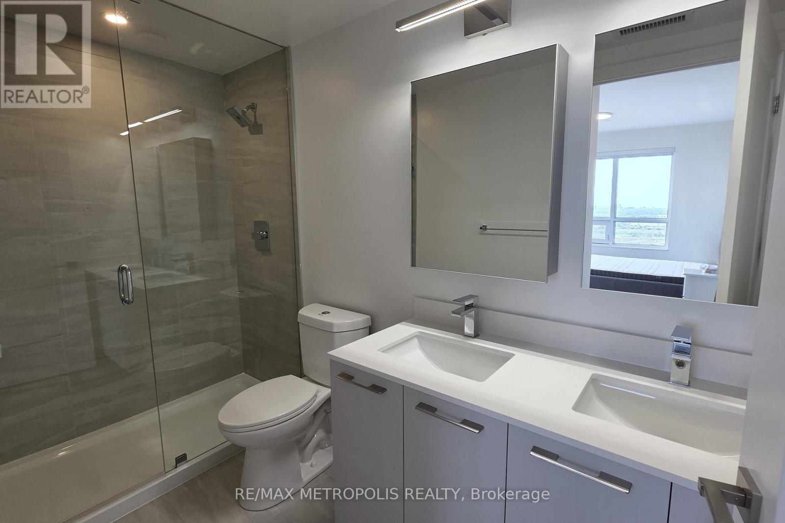 3505 - 8 Water Walk Drive, Markham (Unionville), Ontario  L3R 6L4 - Photo 18 - N14113234
