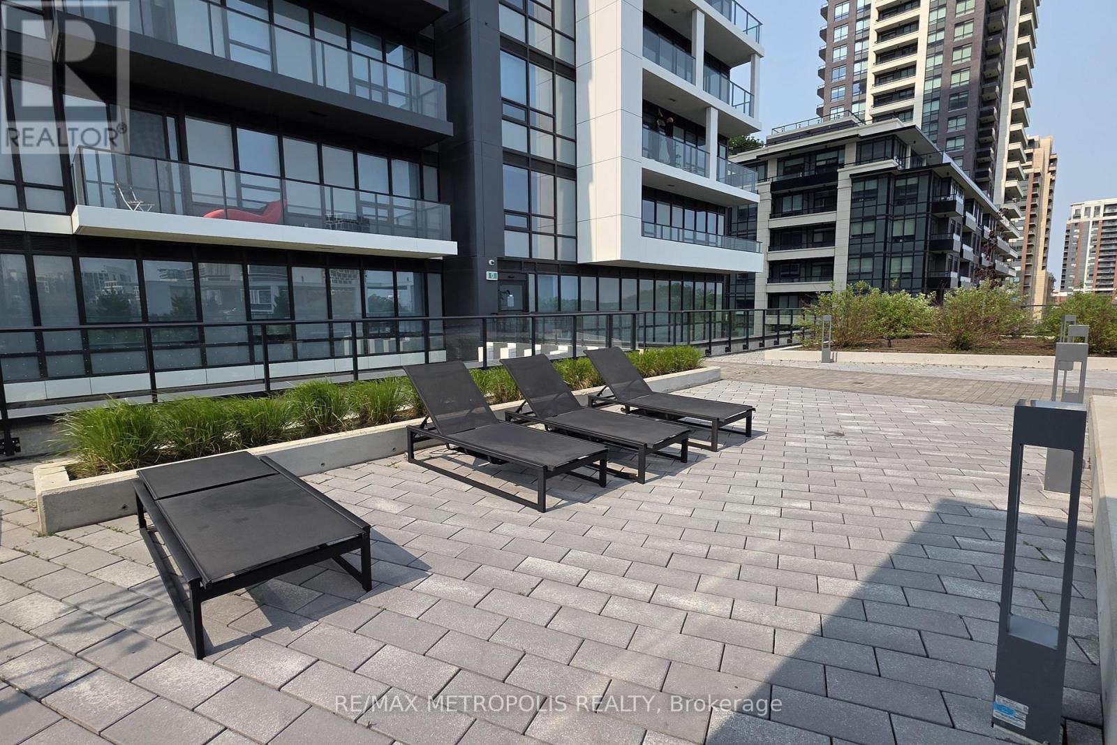 3505 - 8 Water Walk Drive, Markham (Unionville), Ontario  L3R 6L4 - Photo 25 - N14113234