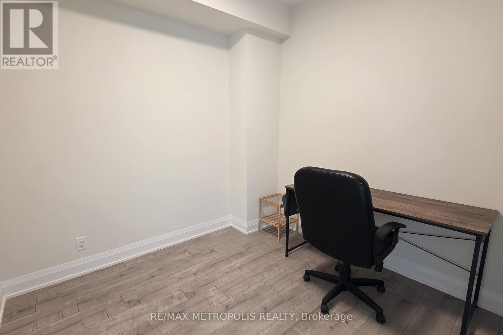 3505 - 8 Water Walk Drive, Markham (Unionville), Ontario  L3R 6L4 - Photo 7 - N14113234