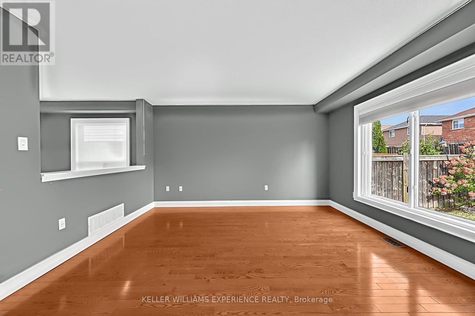 177 Professor Day Drive, Bradford West Gwillimbury, Ontario  L3Z 2Z1 - Photo 12 - N14105456