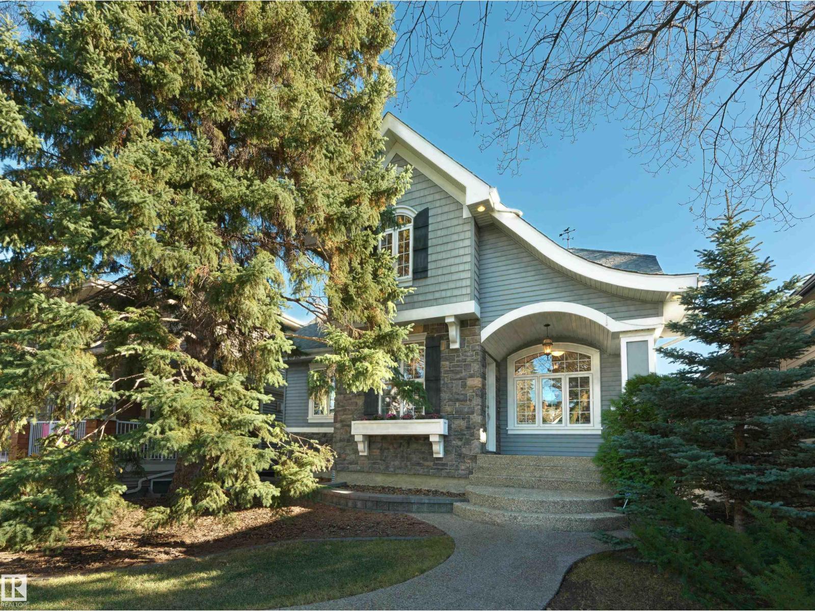 7117 119 ST NW, Edmonton, Alberta