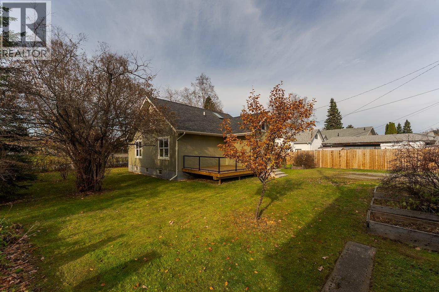 2275 Laurier Crescent, Prince George, British Columbia  V2M 2A9 - Photo 7 - R3178036