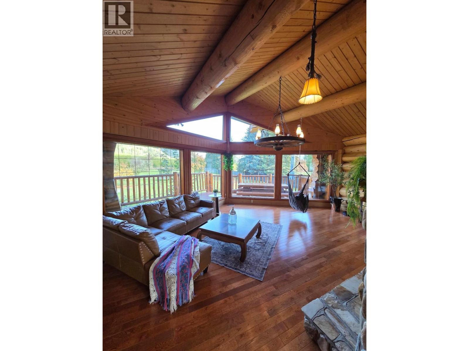 3486 Davy Road, Grand Forks, British Columbia  V0H 1H2 - Photo 3 - 10404109