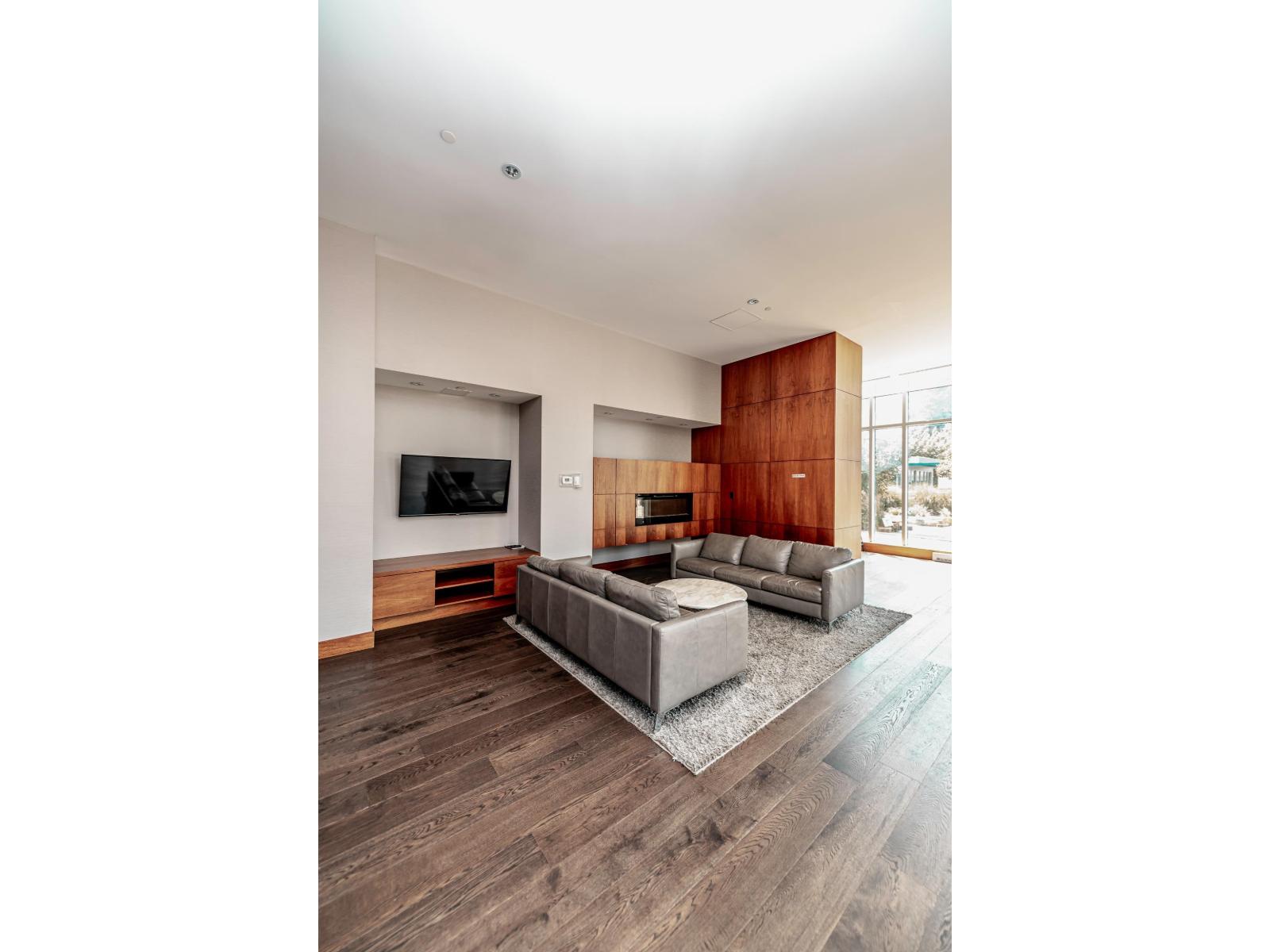 2503 13750 100 AVENUE