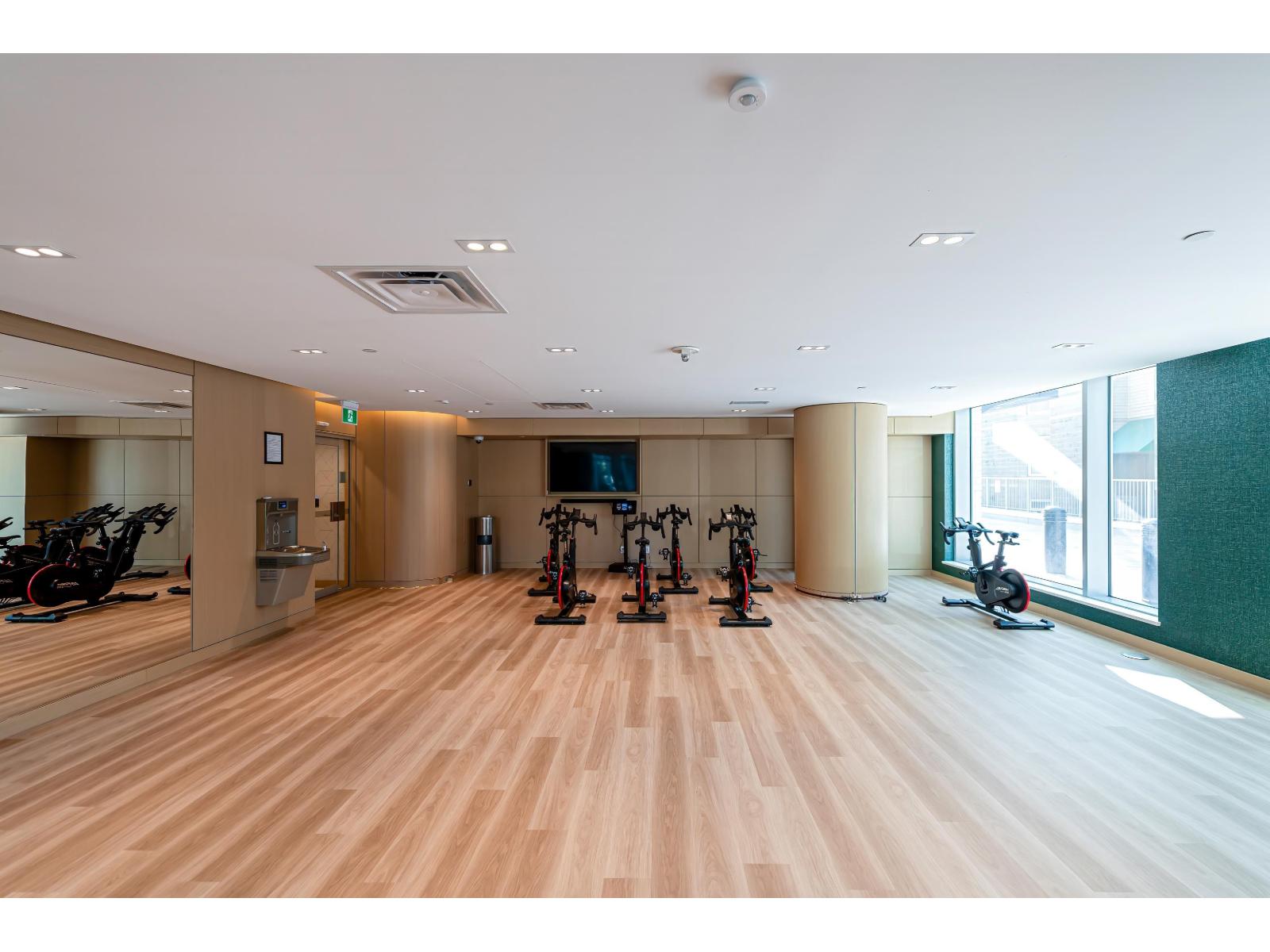 2503 13750 100 AVENUE