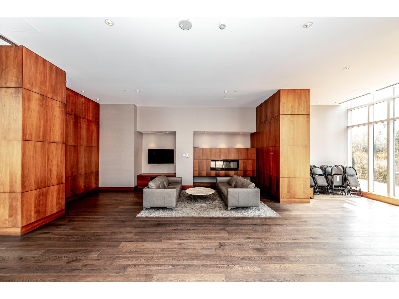 2503 13750 100 AVENUE