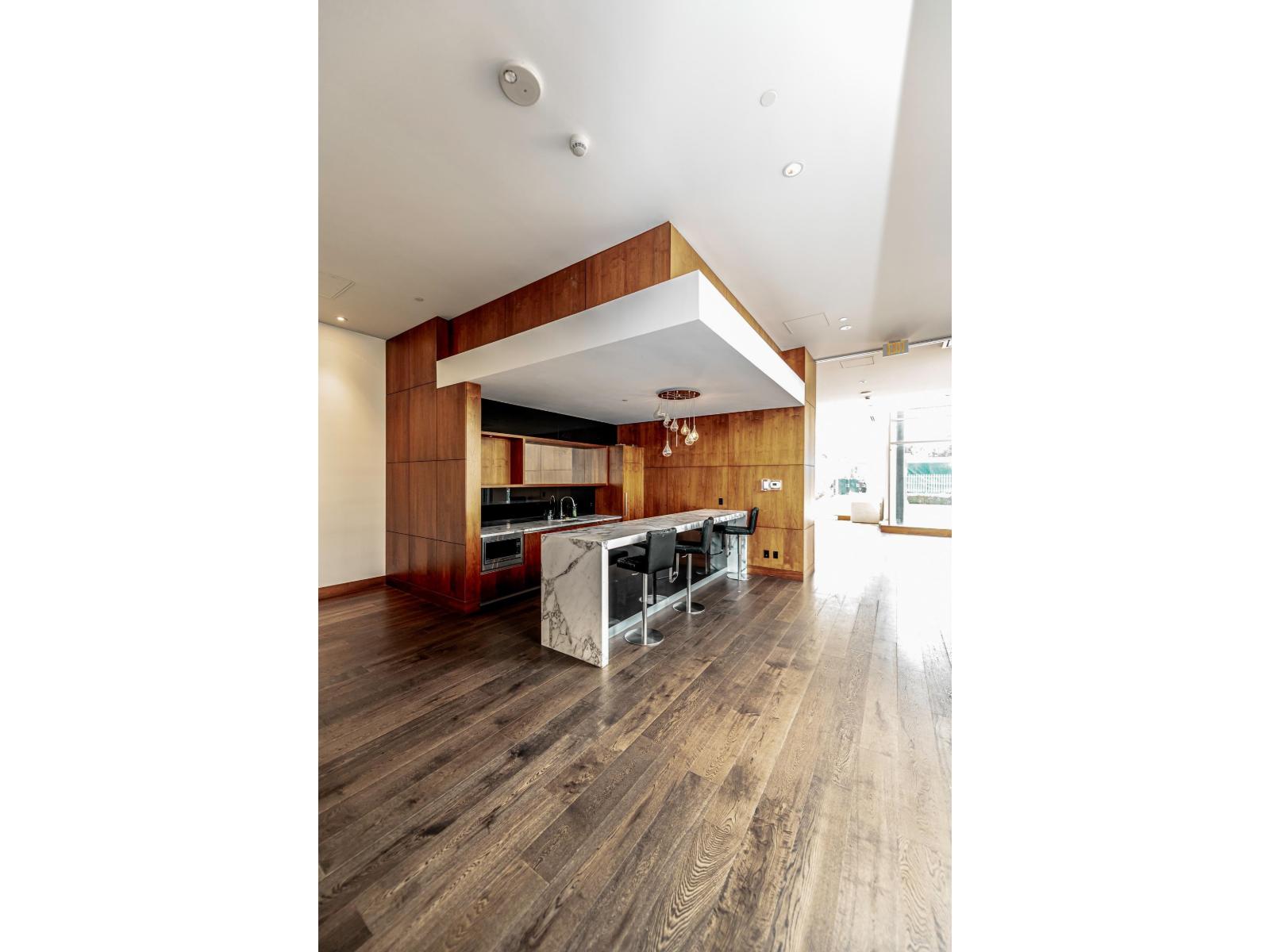 2503 13750 100 AVENUE