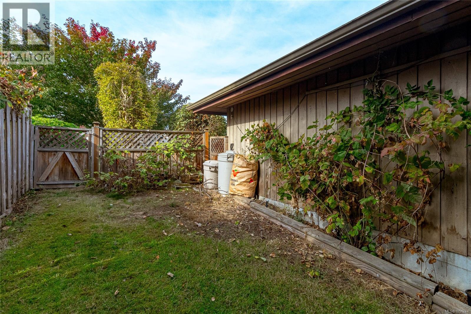 4413 Strom Ness Pl