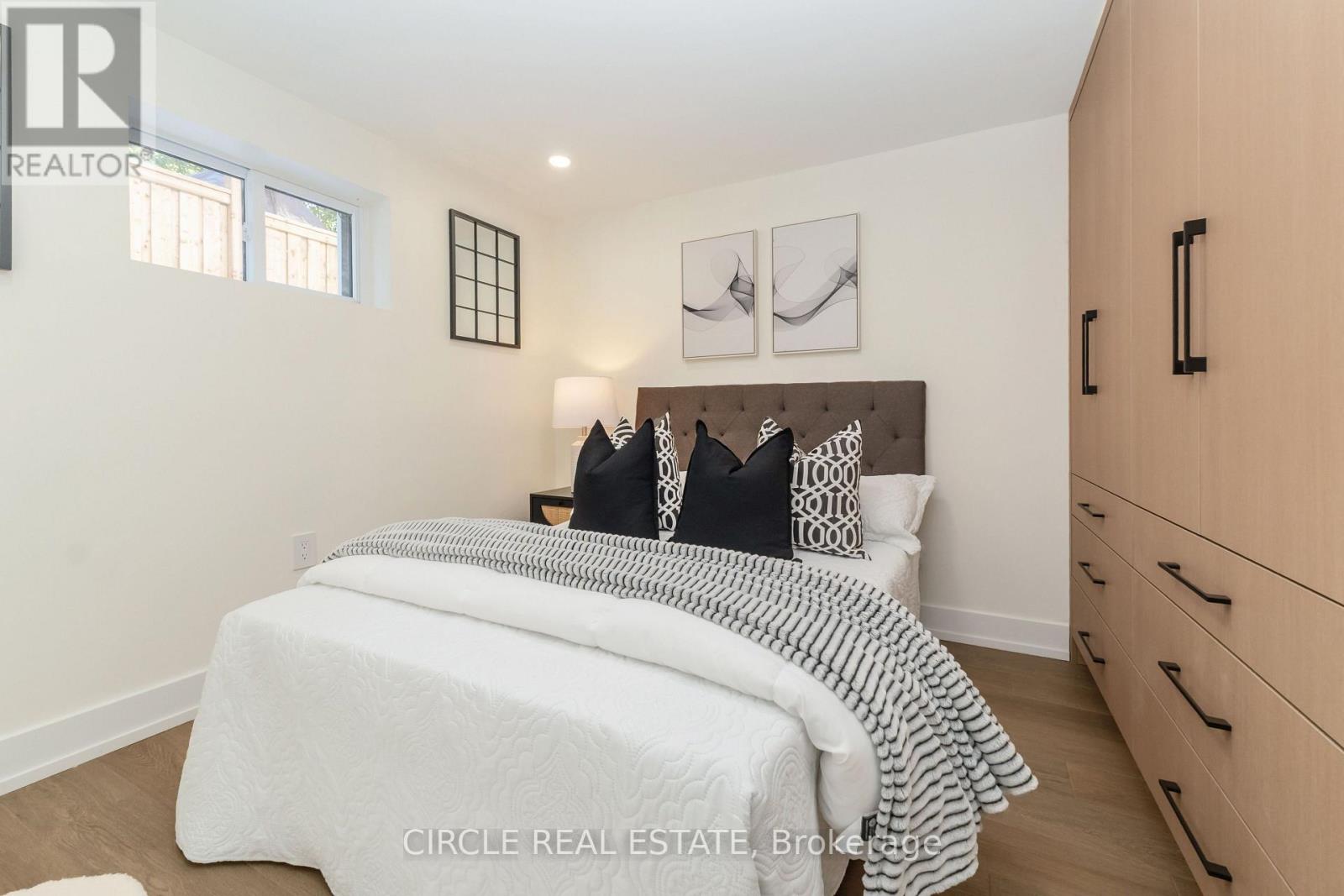 226 East 28th Street, Hamilton, Ontario  L8V 3J1 - Photo 29 - X14113182