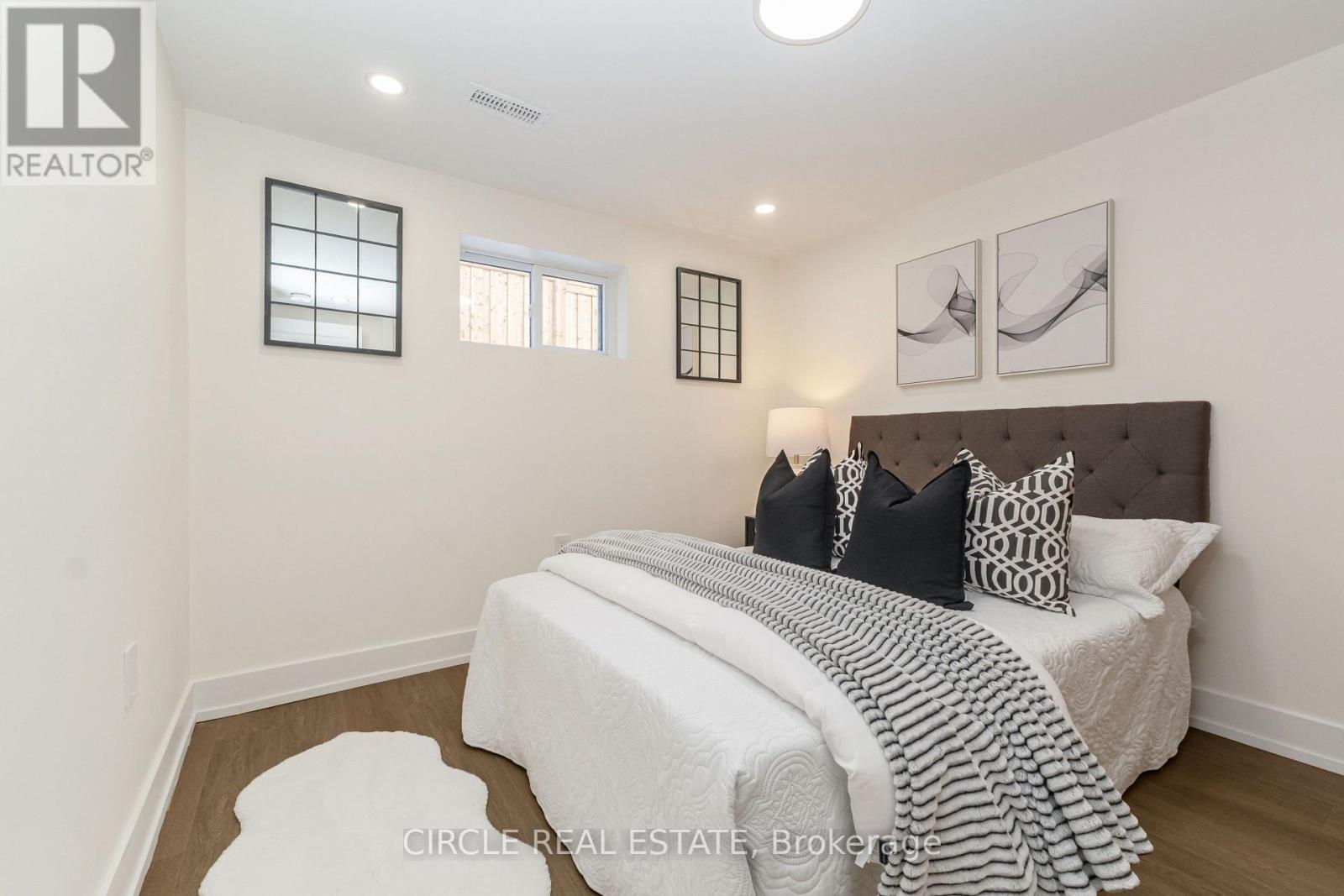 226 East 28th Street, Hamilton, Ontario  L8V 3J1 - Photo 33 - X14113182