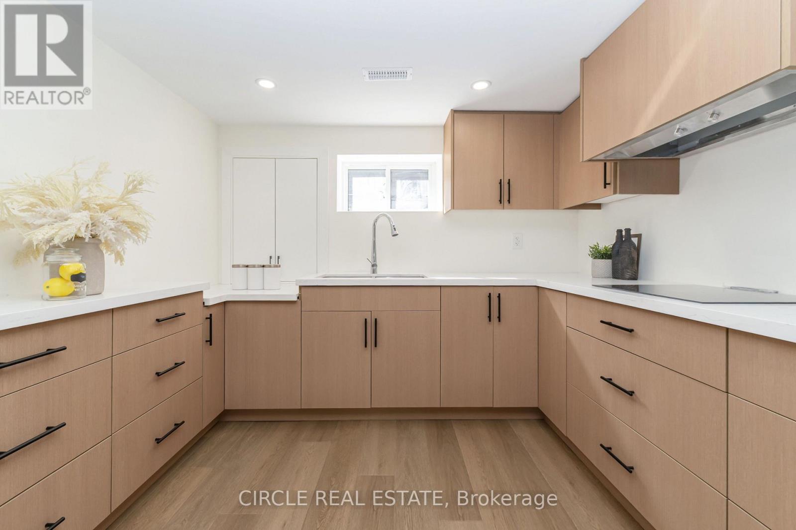 226 East 28th Street, Hamilton, Ontario  L8V 3J1 - Photo 35 - X14113182
