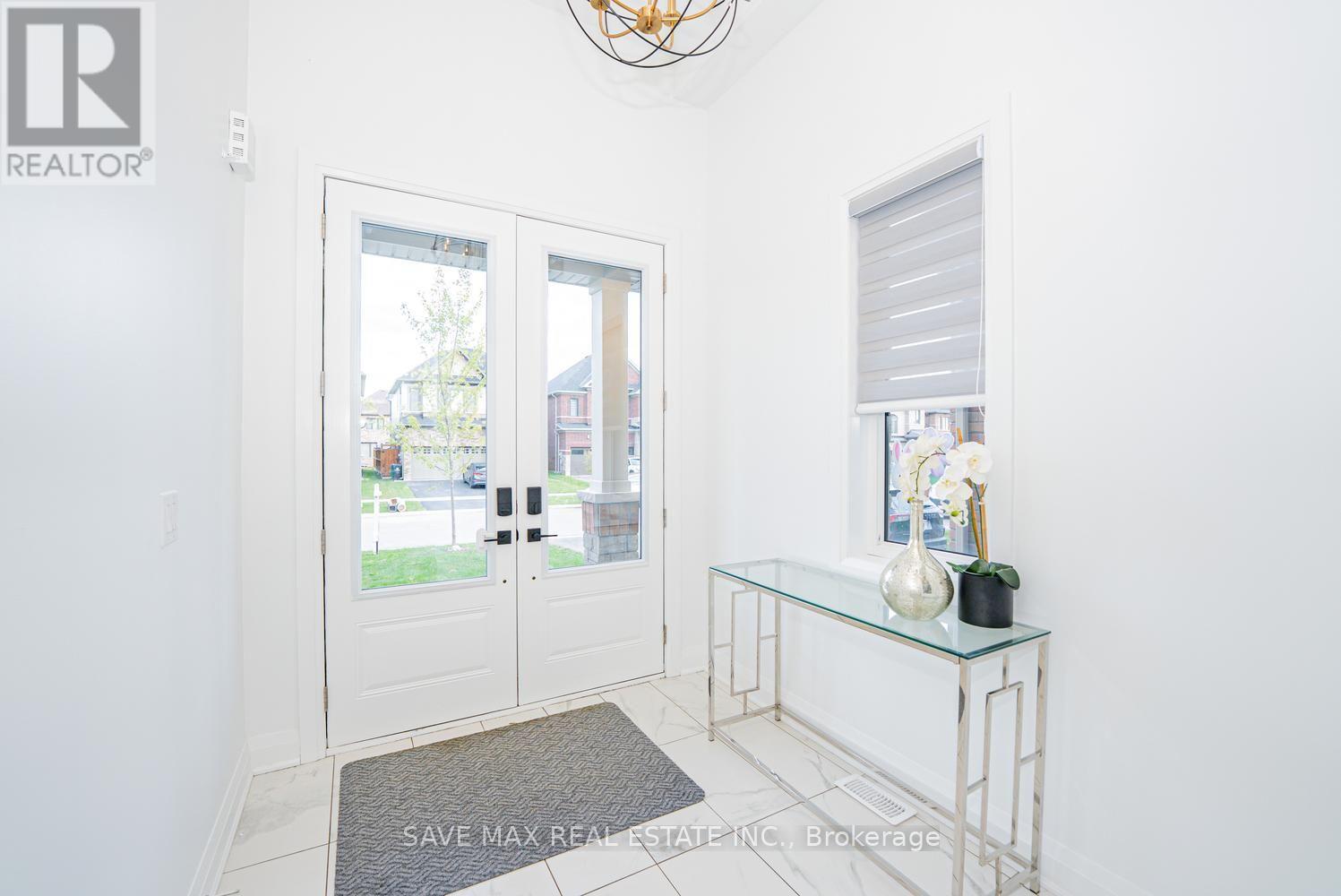 42 Prince Philip Boulevard, North Dumfries, Ontario  N0B 1E0 - Photo 6 - X14113204