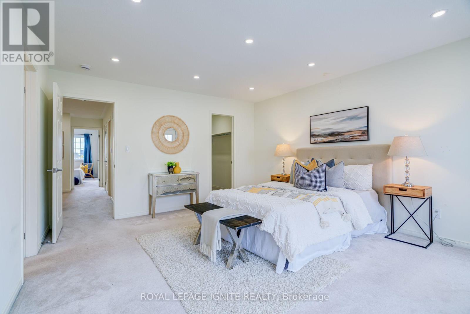 5 Sleeky Lane, Ajax, Ontario  L1T 0P4 - Photo 7 - E13864184