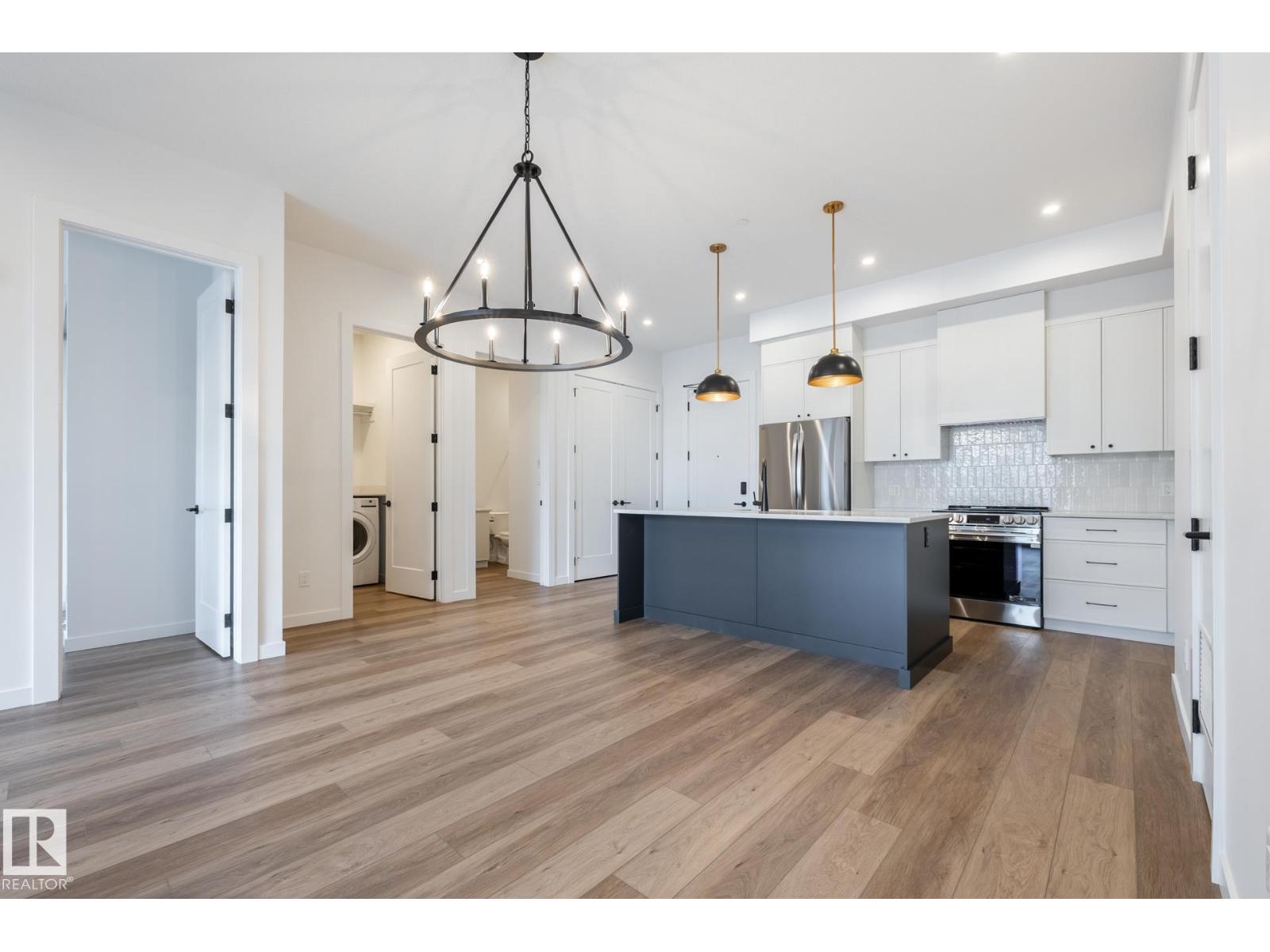 #102 7459 May Common NW, Edmonton, Alberta  T6R 0X6 - Photo 11 - E4513144
