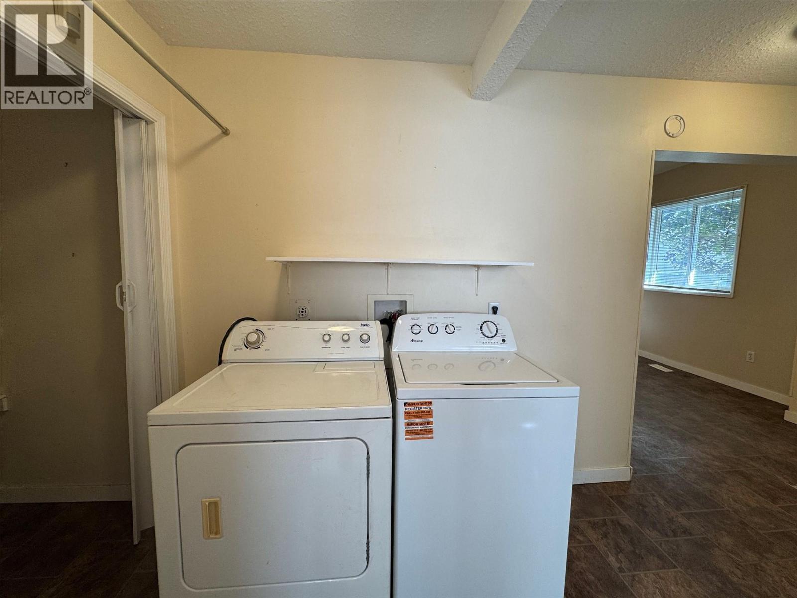 2202 Quilchena Avenue, Merritt, British Columbia  V1K 1B8 - Photo 5 - 10404197
