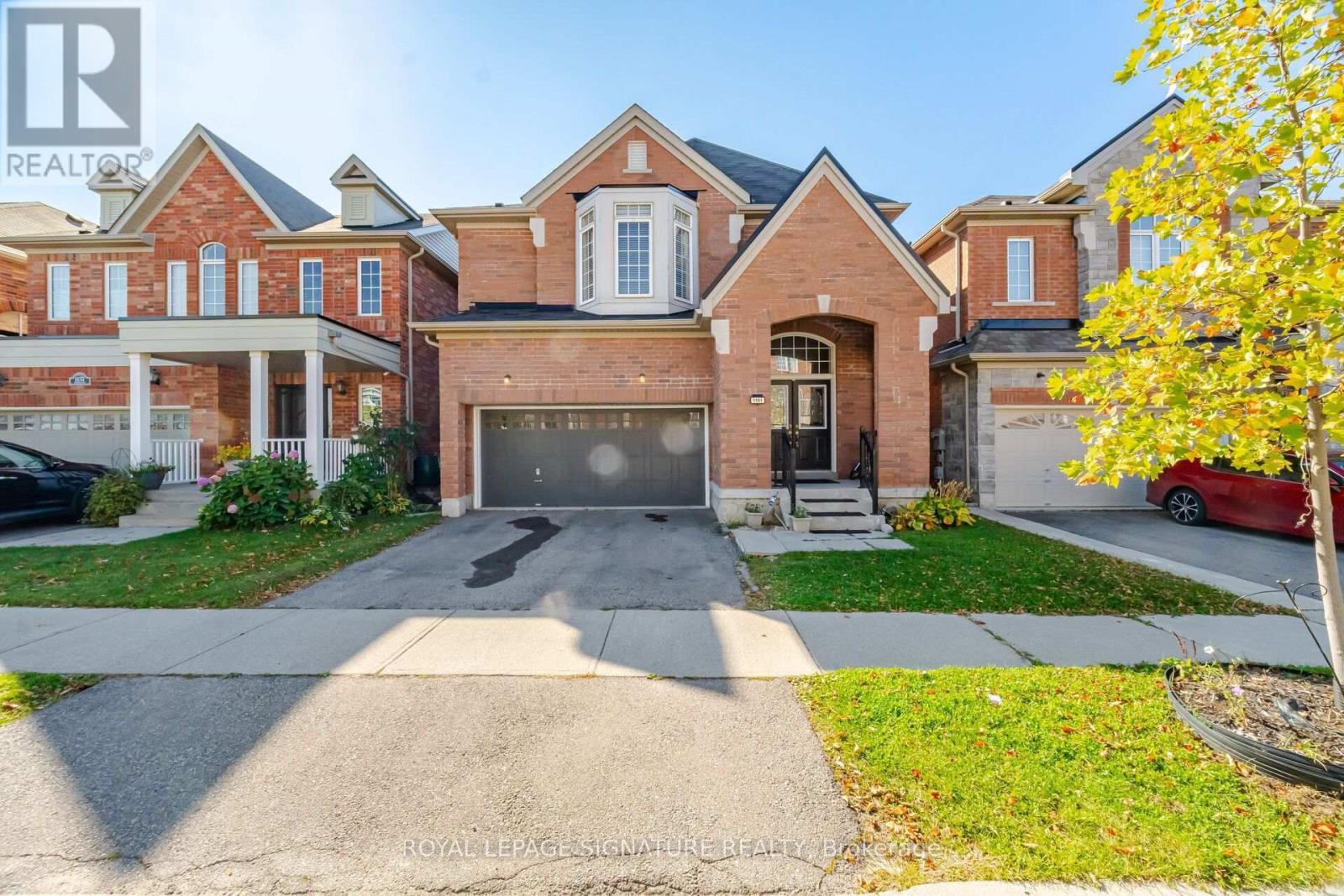 1161 Durno Court, Milton, Ontario  L9T 8P6 - Photo 2 - W14111504