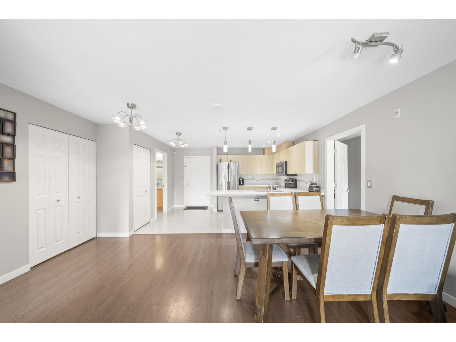 207 12083 92A AVENUE