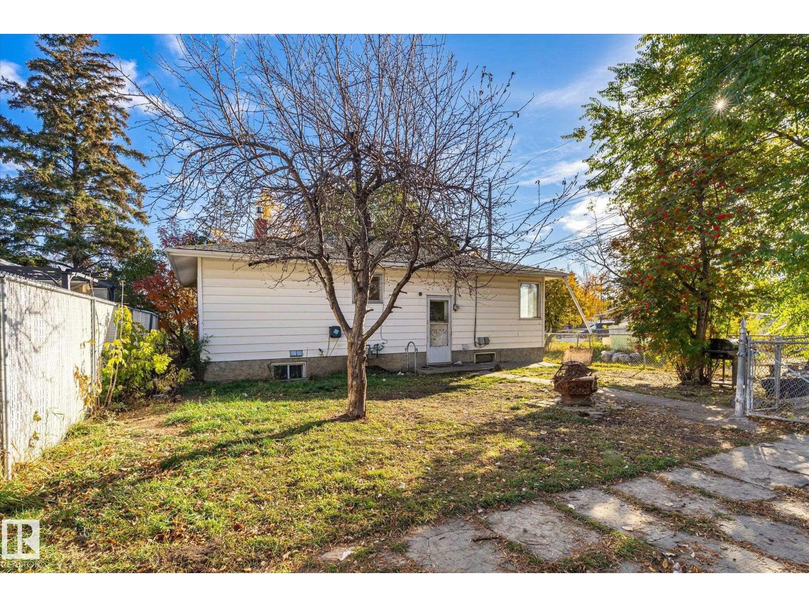 7308 77 St NW, Edmonton, Alberta  T6C 2L2 - Photo 38 - E4514113