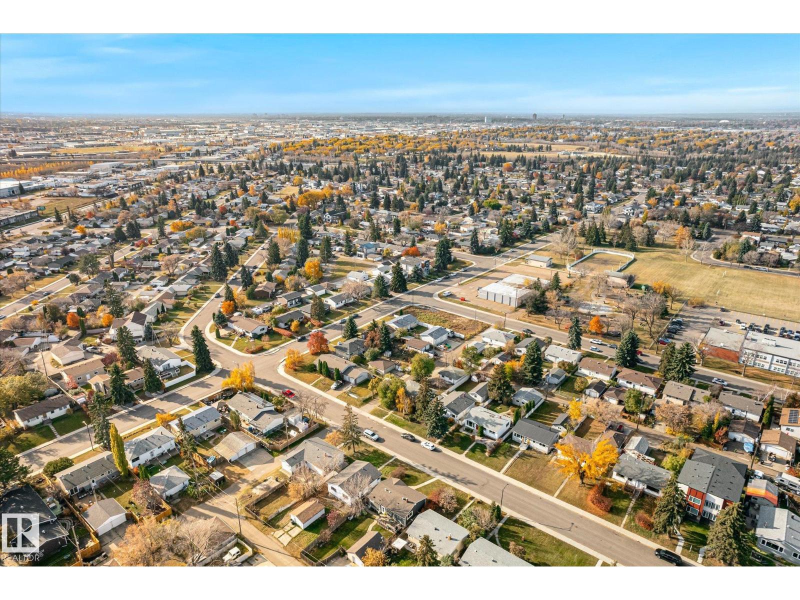7308 77 St NW, Edmonton, Alberta  T6C 2L2 - Photo 47 - E4514113