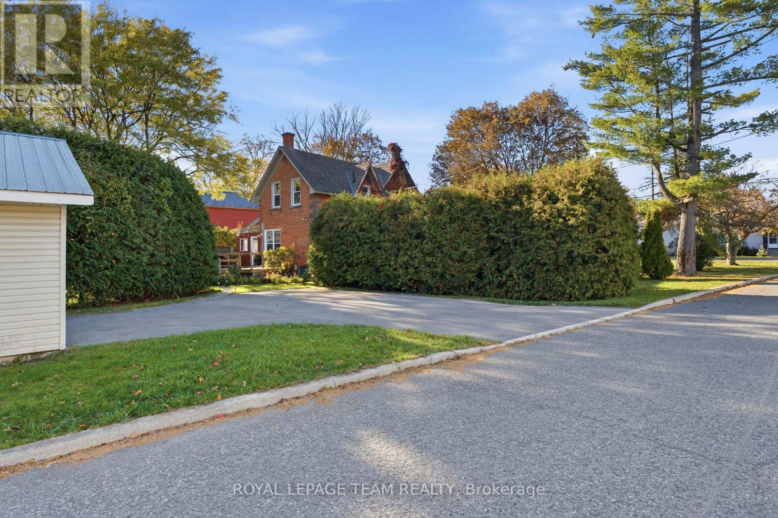 192 High Street, Carleton Place, Ontario  K7C 1W7 - Photo 4 - X14113308