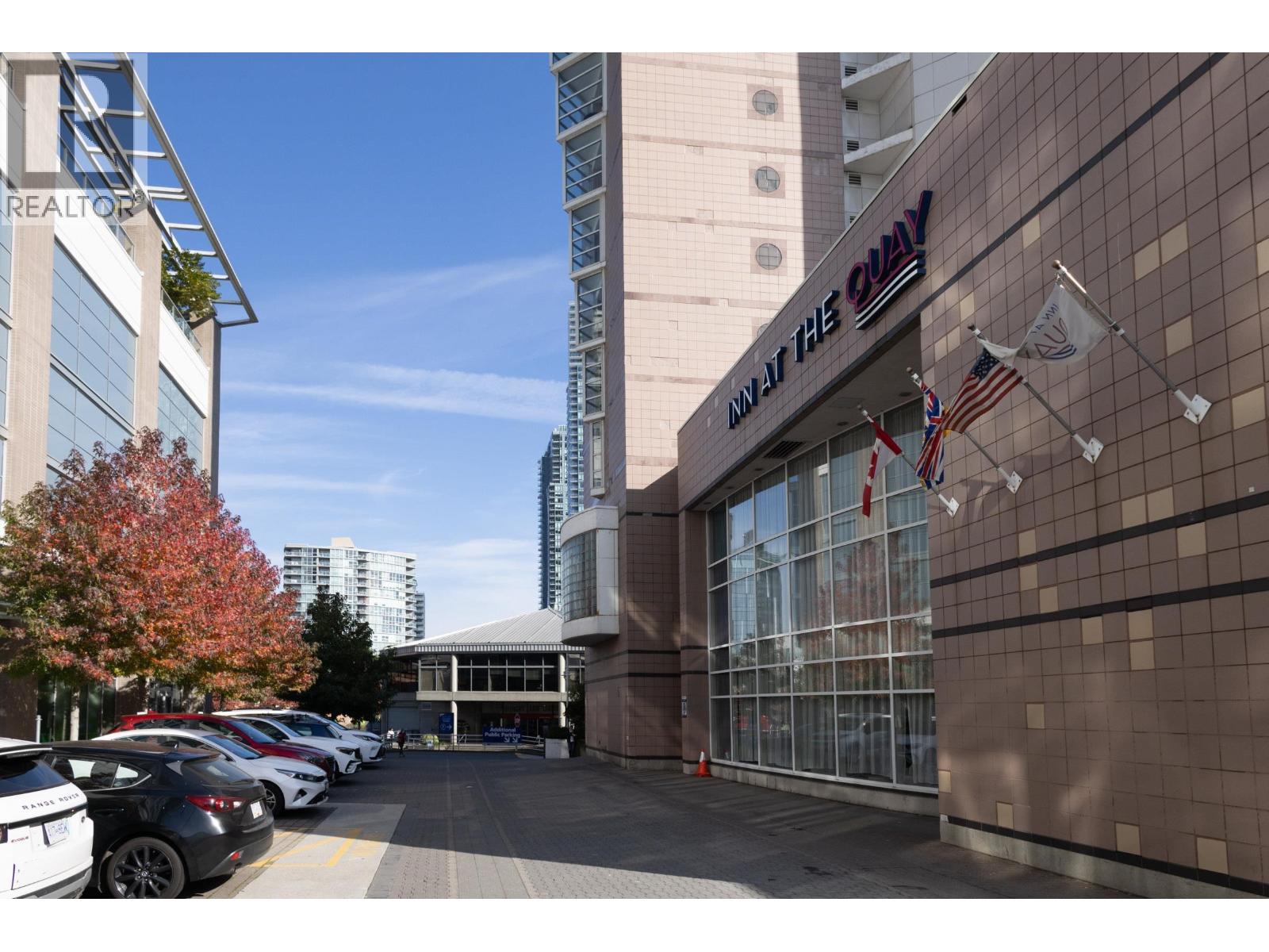 1607 908 QUAYSIDE DRIVE