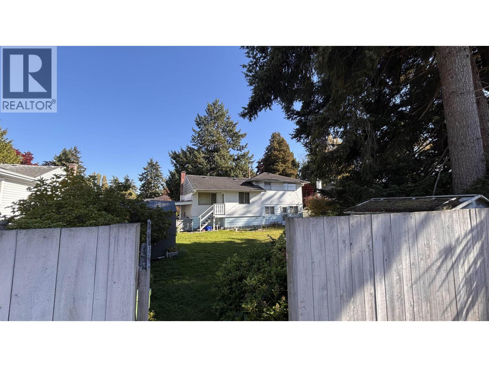 10471 SEAHAM CRESCENT