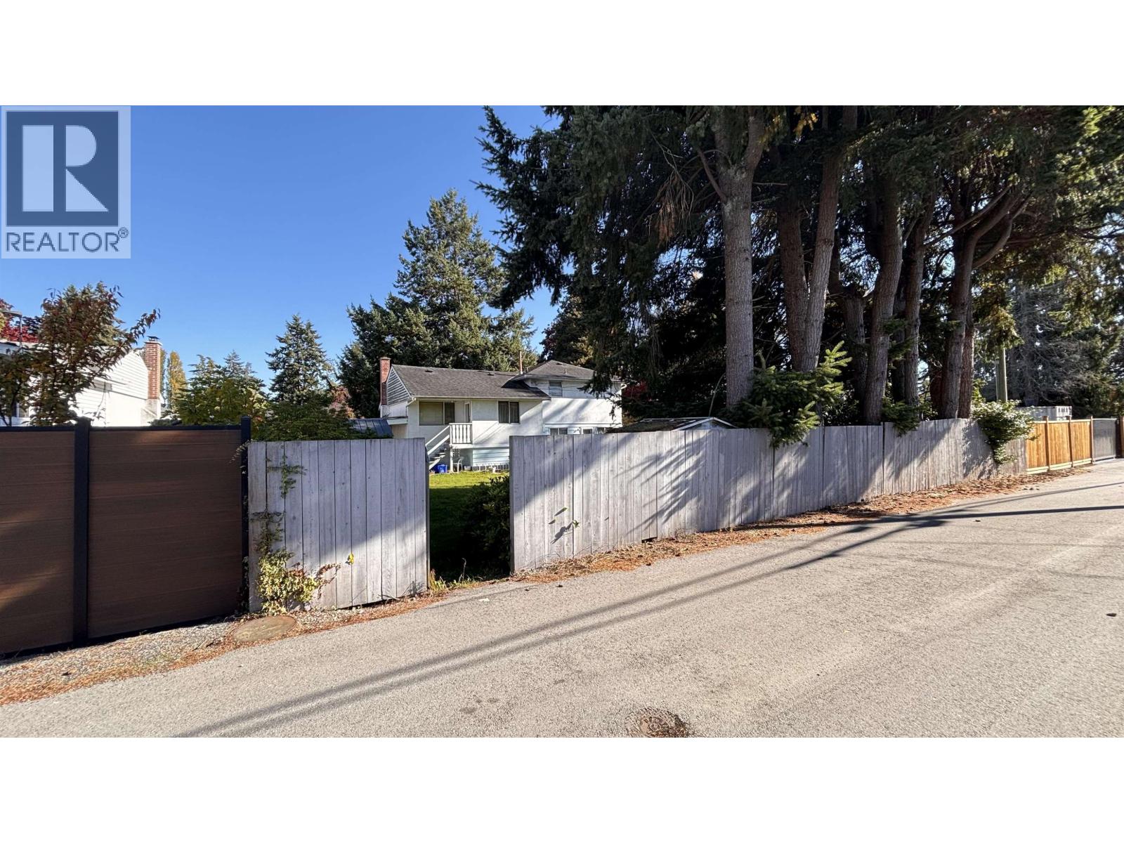 10471 SEAHAM CRESCENT