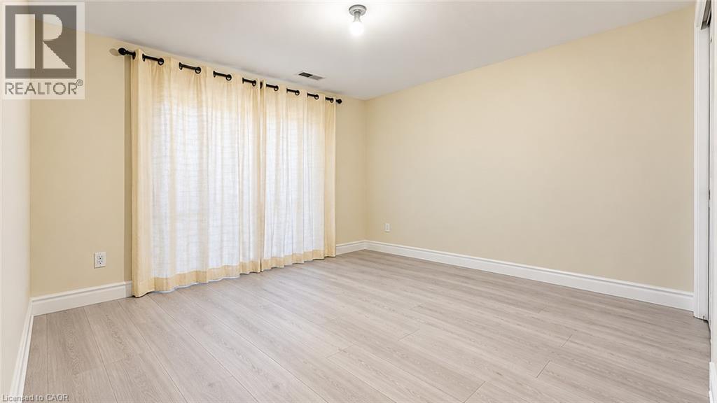 3425 Laddie Crescent Unit# Lower, Mississauga, Ontario  L4T 1N2 - Photo 15 - 40867564