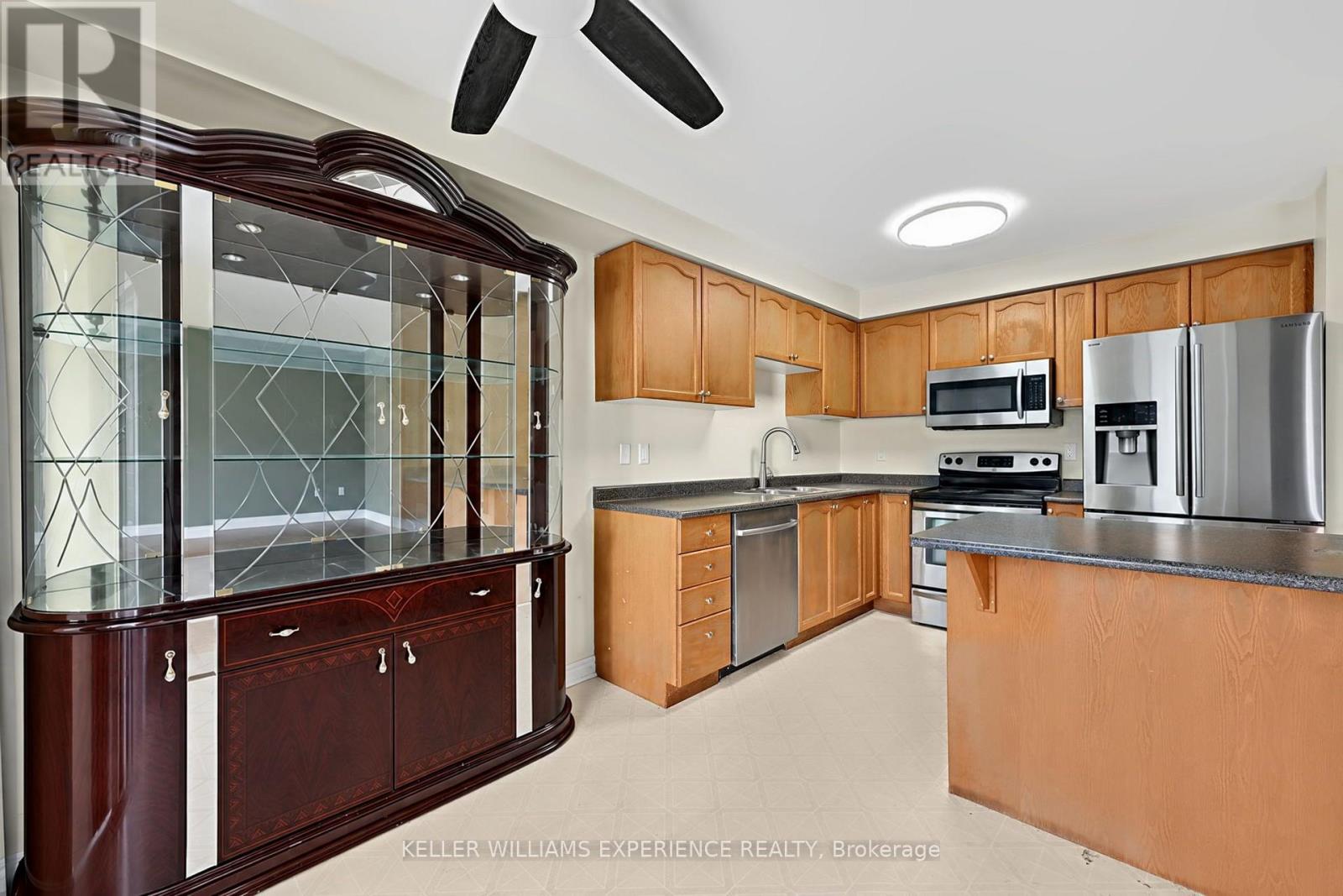 177 Professor Day Drive, Bradford West Gwillimbury, Ontario  L3Z 2Z1 - Photo 18 - N14105456