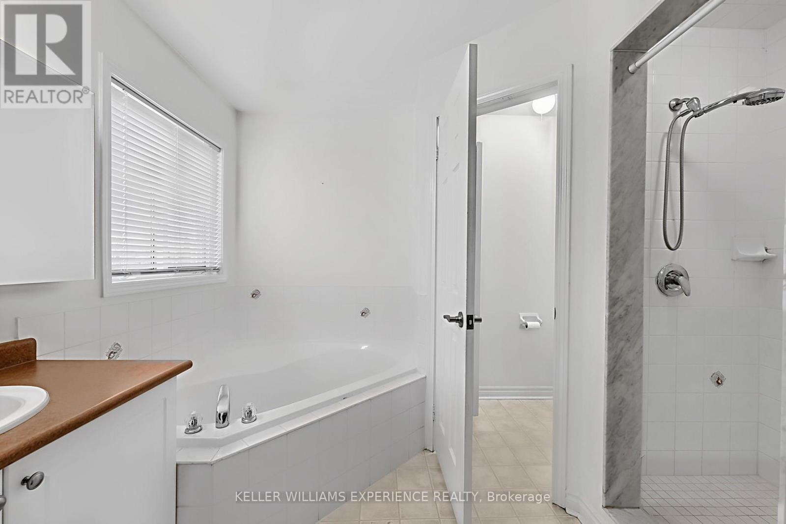 177 Professor Day Drive, Bradford West Gwillimbury, Ontario  L3Z 2Z1 - Photo 32 - N14105456