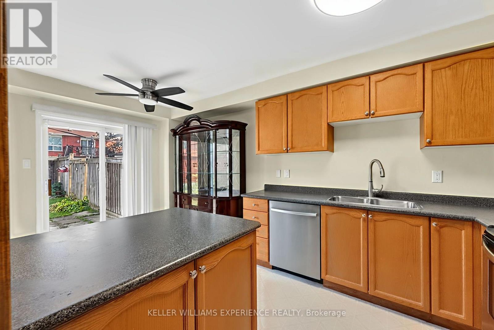 177 Professor Day Drive, Bradford West Gwillimbury, Ontario  L3Z 2Z1 - Photo 22 - N14105456