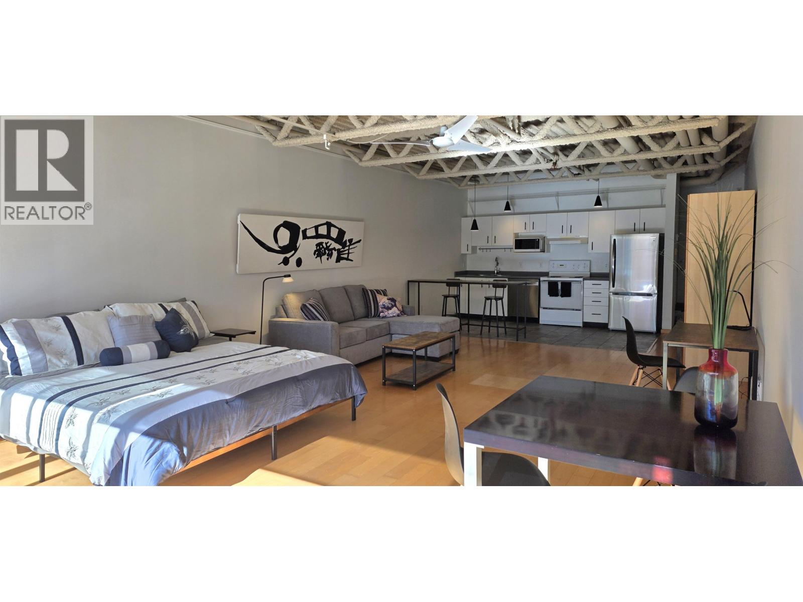 407 350 E 2ND AVENUE, Vancouver, British Columbia
