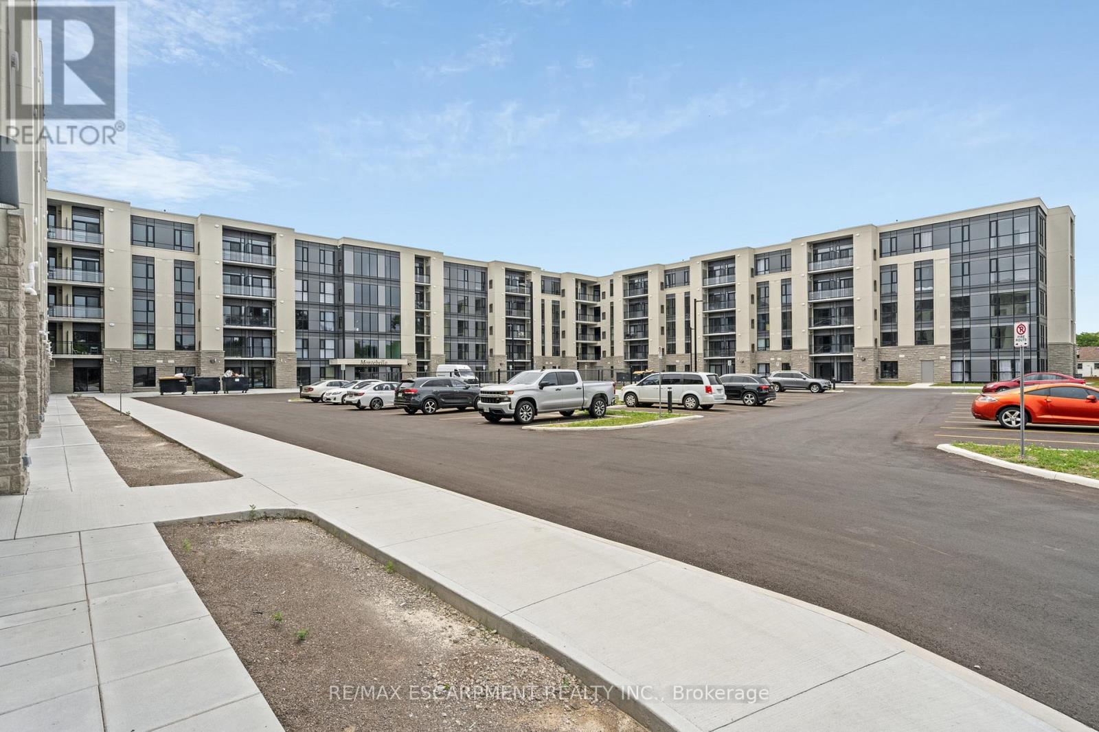 Up 09 - 50 Herrick Avenue, St. Catharines (Oakdale), Ontario  L2P 2T9 - Photo 1 - X14113266