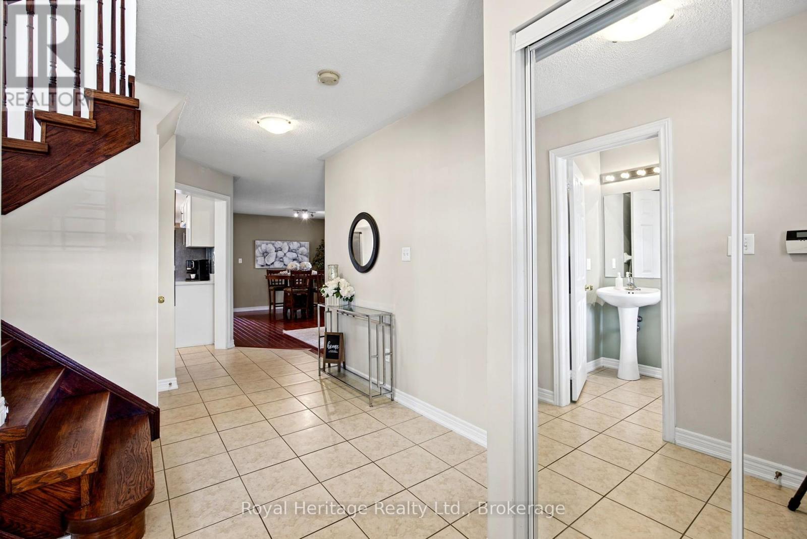 65 Cranborne Crescent, Whitby, Ontario  L1M 2M1 - Photo 13 - E14112526