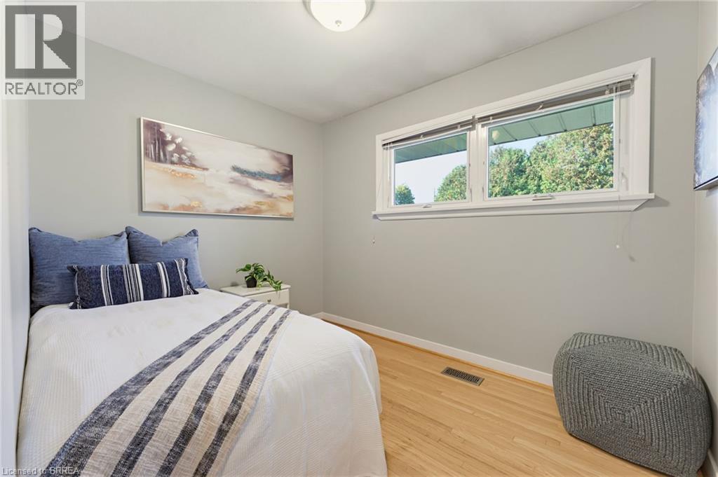 38 Varadi Avenue, Brantford, Ontario  N3R 3N3 - Photo 13 - 40873434