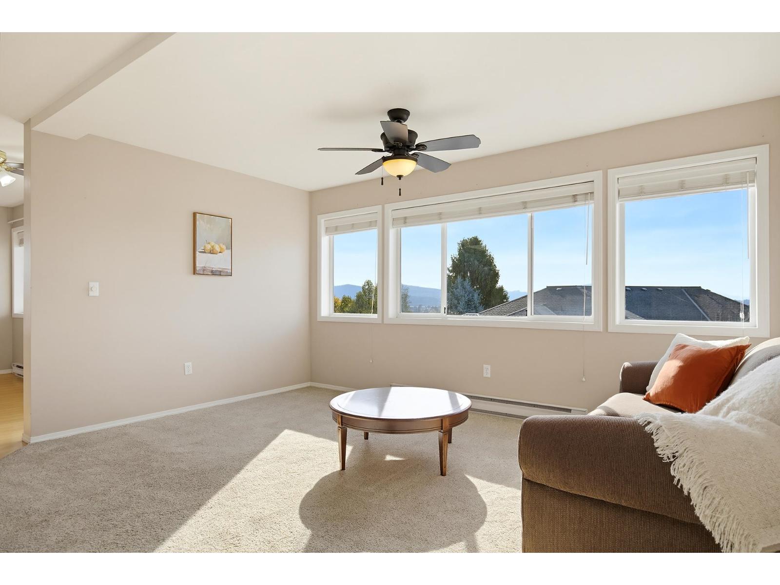 210 7500 Columbia Street, Mission, British Columbia  V2V 4C1 - Photo 3 - R3177874