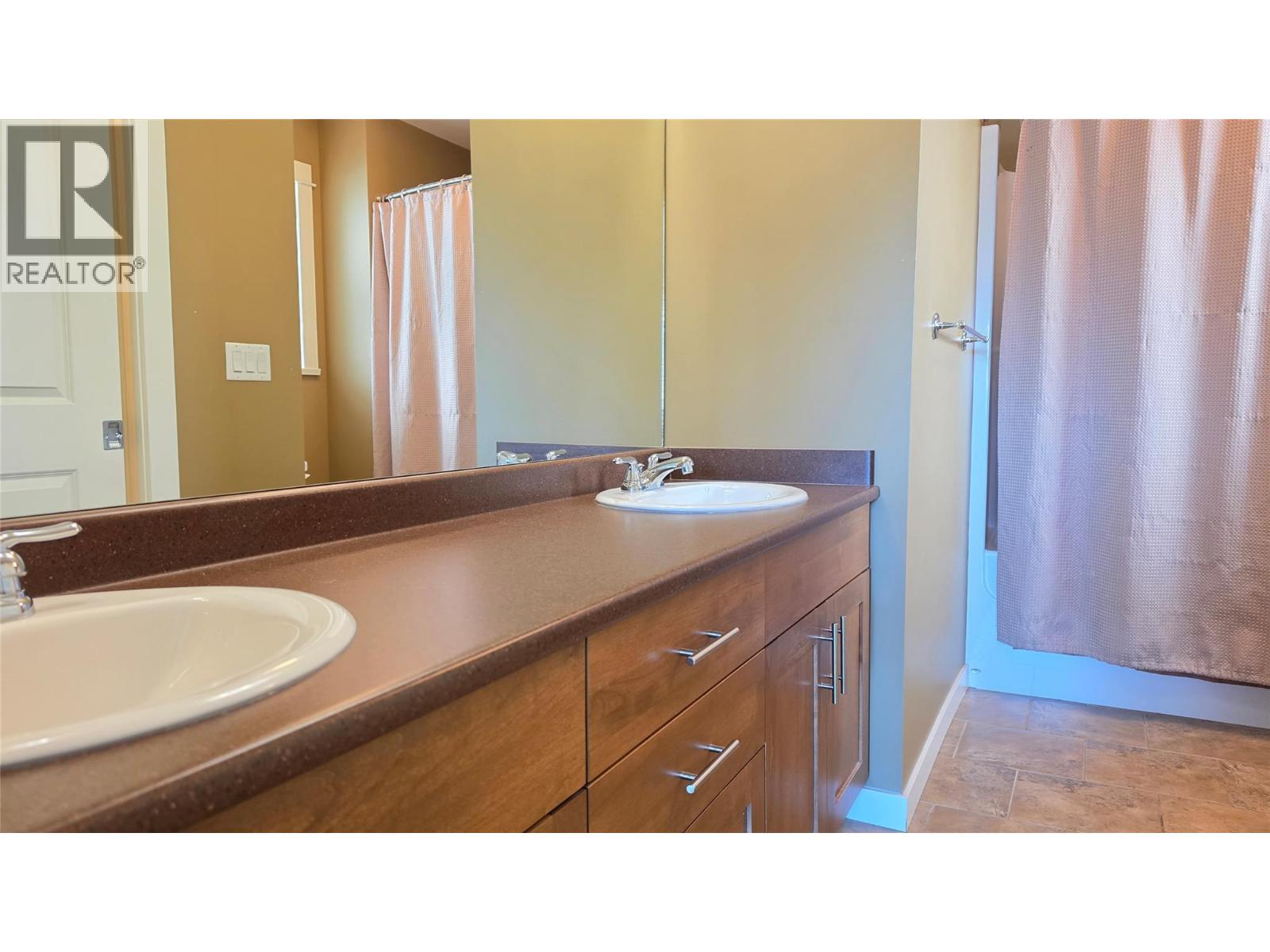 14 900 Stagecoach Drive