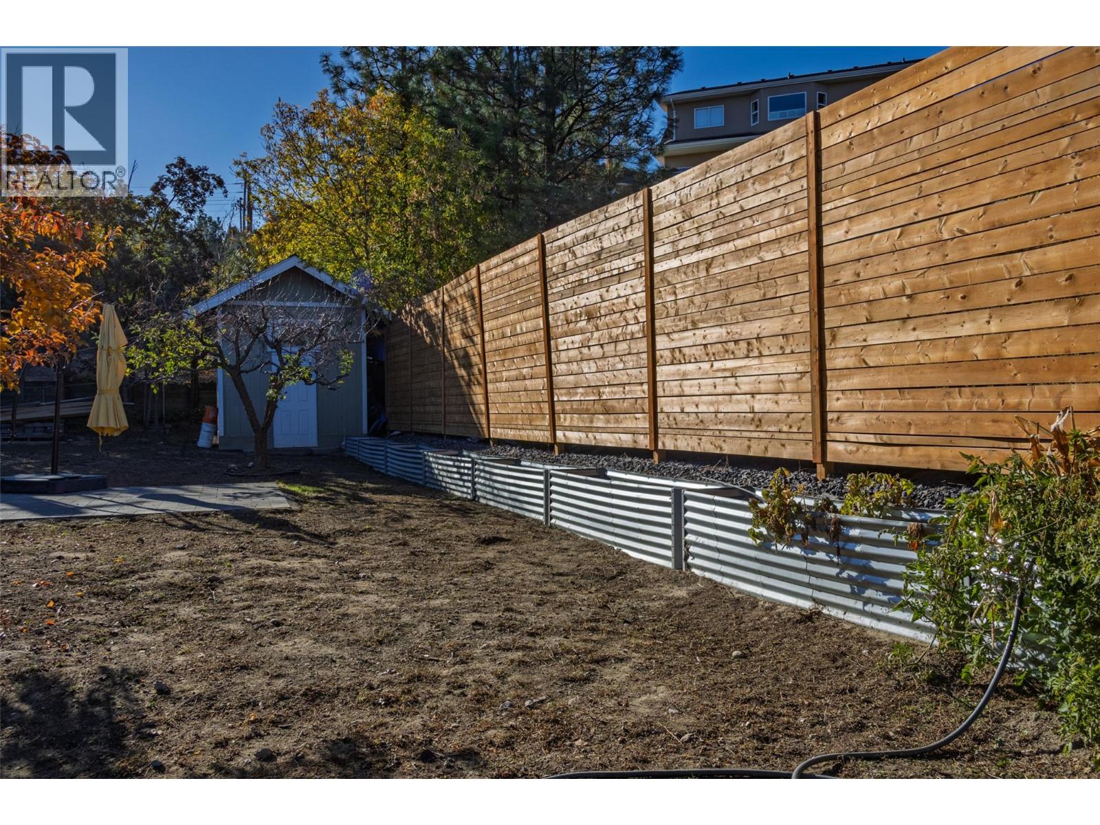 325 Whiteshield Crescent