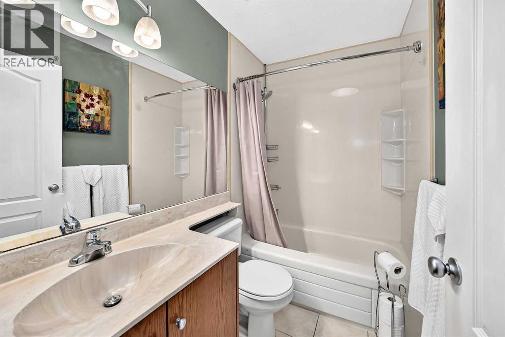 155 Strathcona Close Sw, Calgary, Alberta  T3H 1L2 - Photo 20 - A2349775