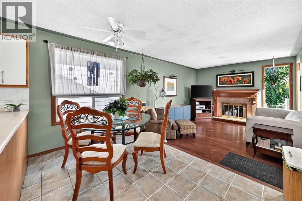 155 Strathcona Close Sw, Calgary, Alberta  T3H 1L2 - Photo 5 - A2349775