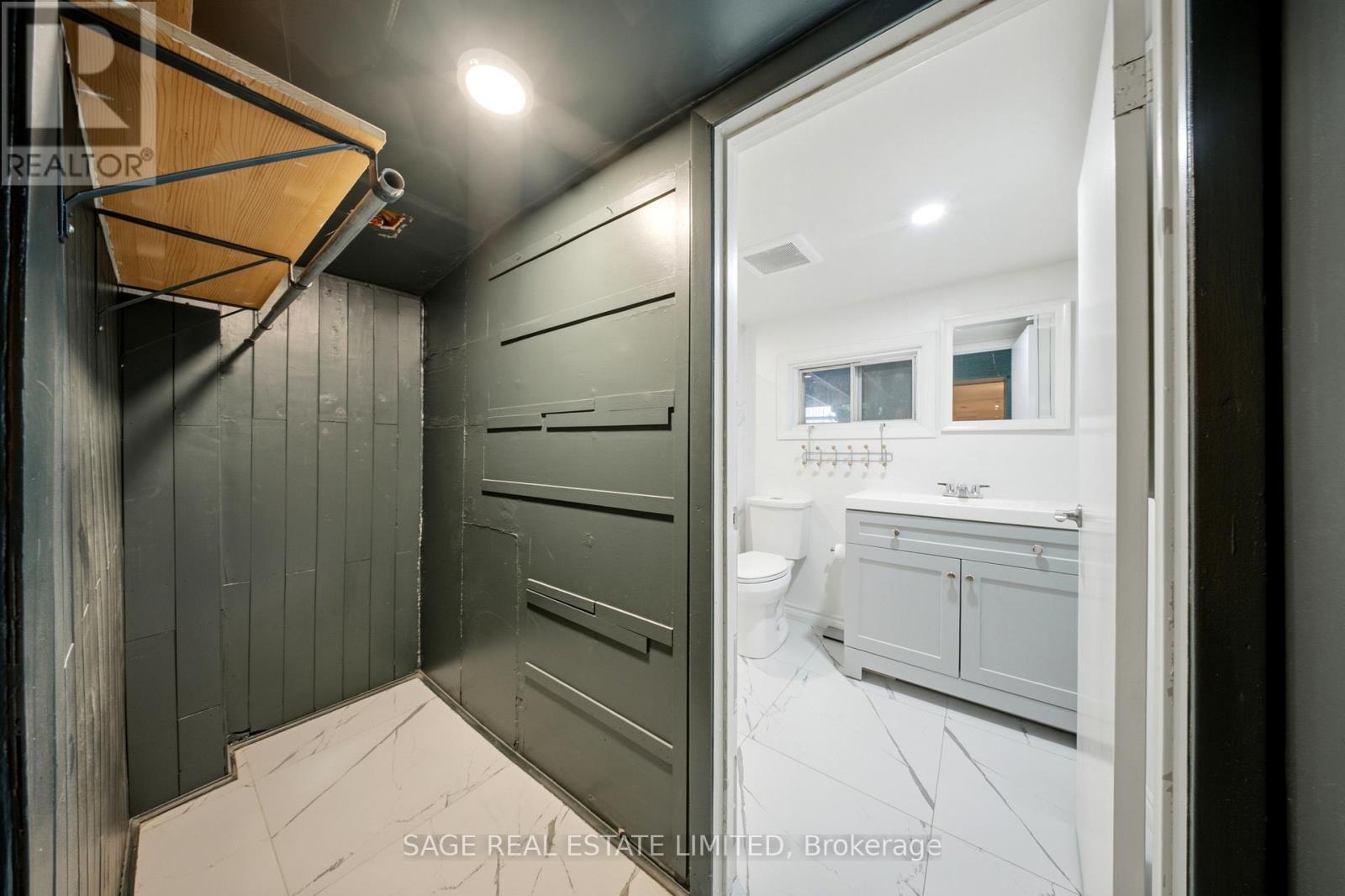 376 Shaw Street, Toronto, Ontario  M6J 2X3 - Photo 14 - C14113356