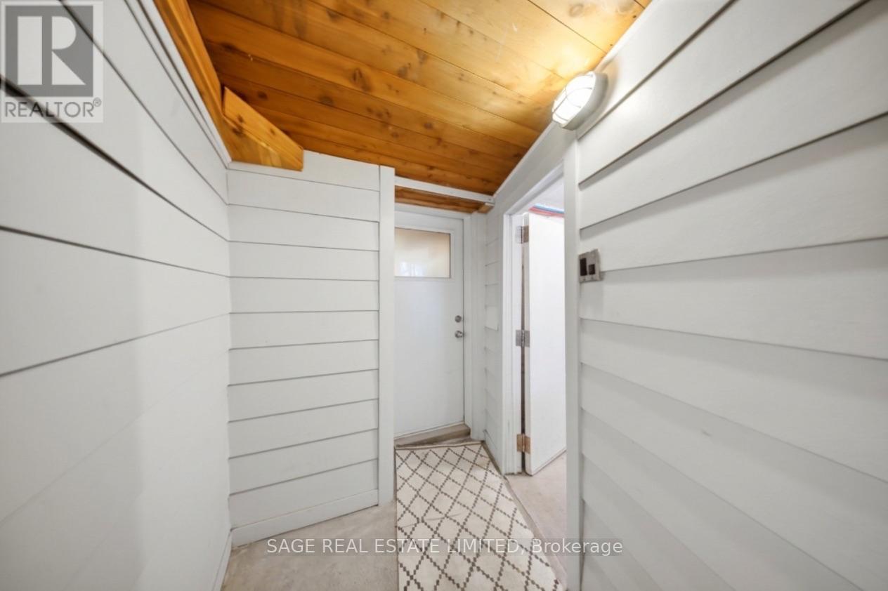 376 Shaw Street, Toronto, Ontario  M6J 2X3 - Photo 3 - C14113356