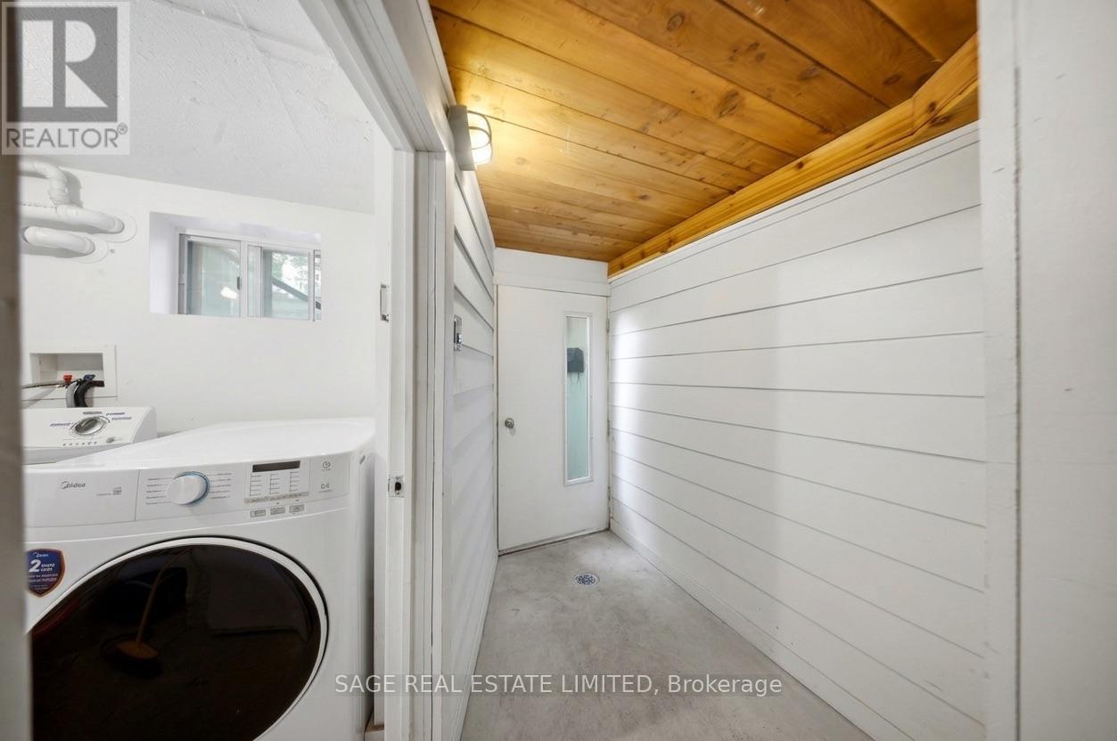 376 Shaw Street, Toronto, Ontario  M6J 2X3 - Photo 4 - C14113356