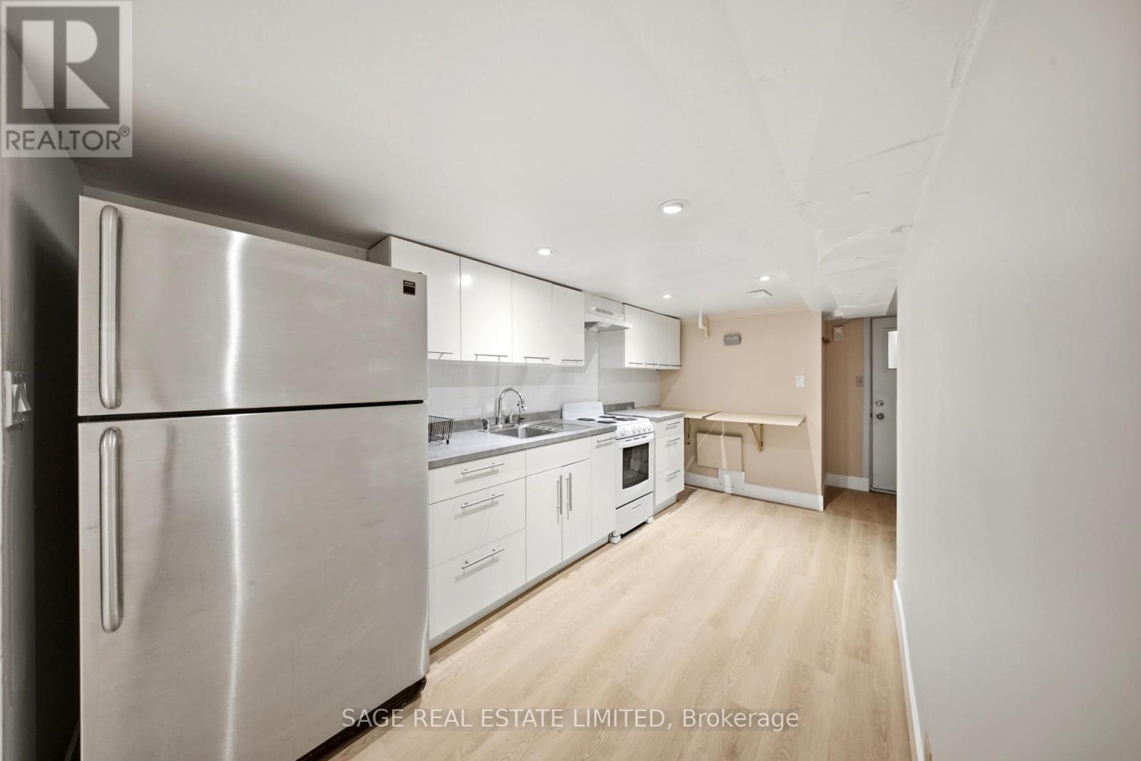 376 Shaw Street, Toronto, Ontario  M6J 2X3 - Photo 8 - C14113356