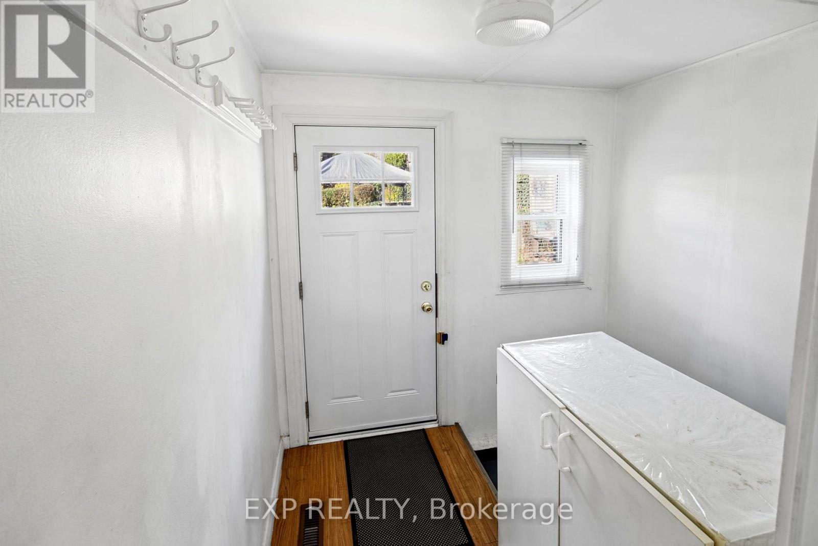 72 Newport Avenue, Toronto, Ontario  M1L 1J2 - Photo 21 - E14113342
