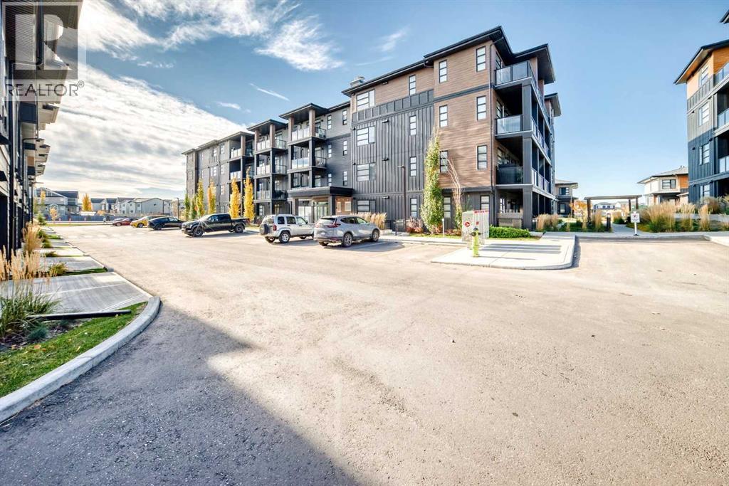 2409, 55 Lucas Way NW